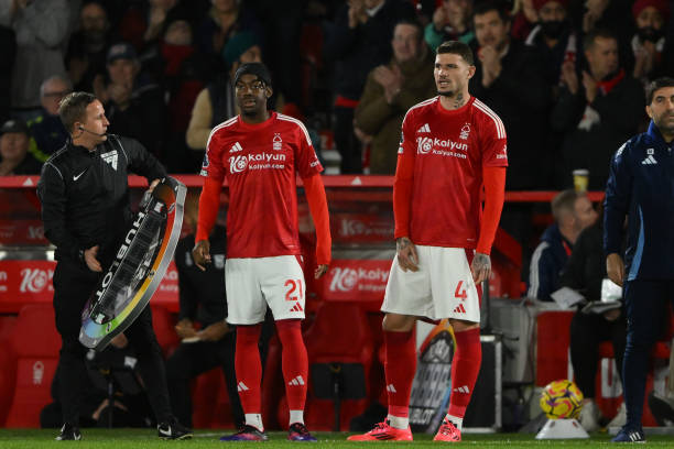 潜在的游泳 潜在的游泳