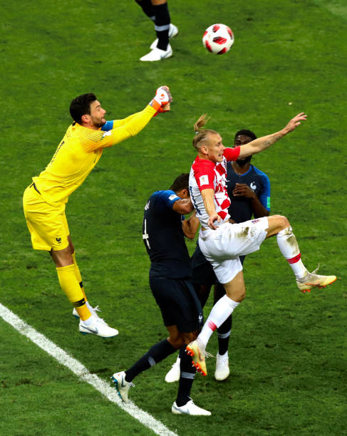 奇蹬踹對手 奇蹬踹對手